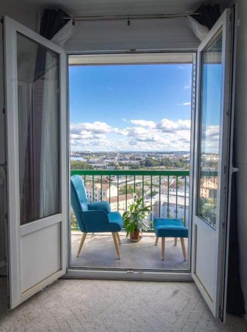 Renovated 2-Bed Apartment 2 Min From Lyon Oullins Exterior photo